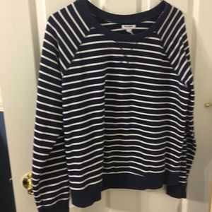 Old Navy top